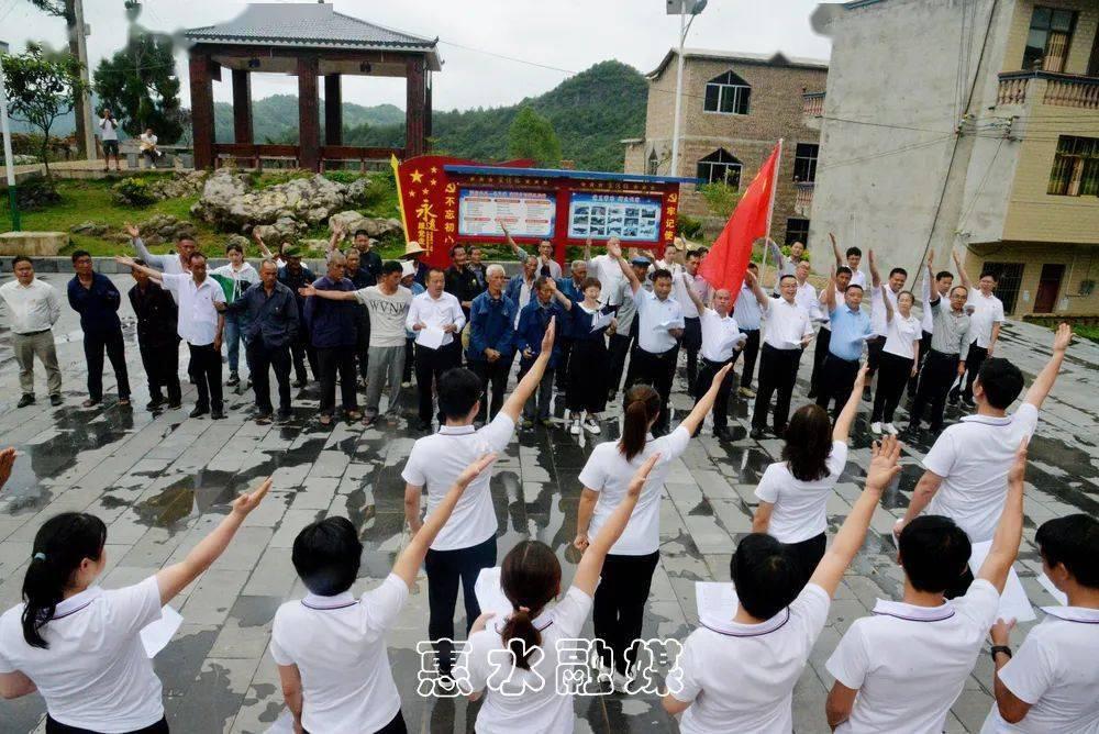 怎么样让一个喜欢打游戏的男孩子喜欢上我？游戏画面